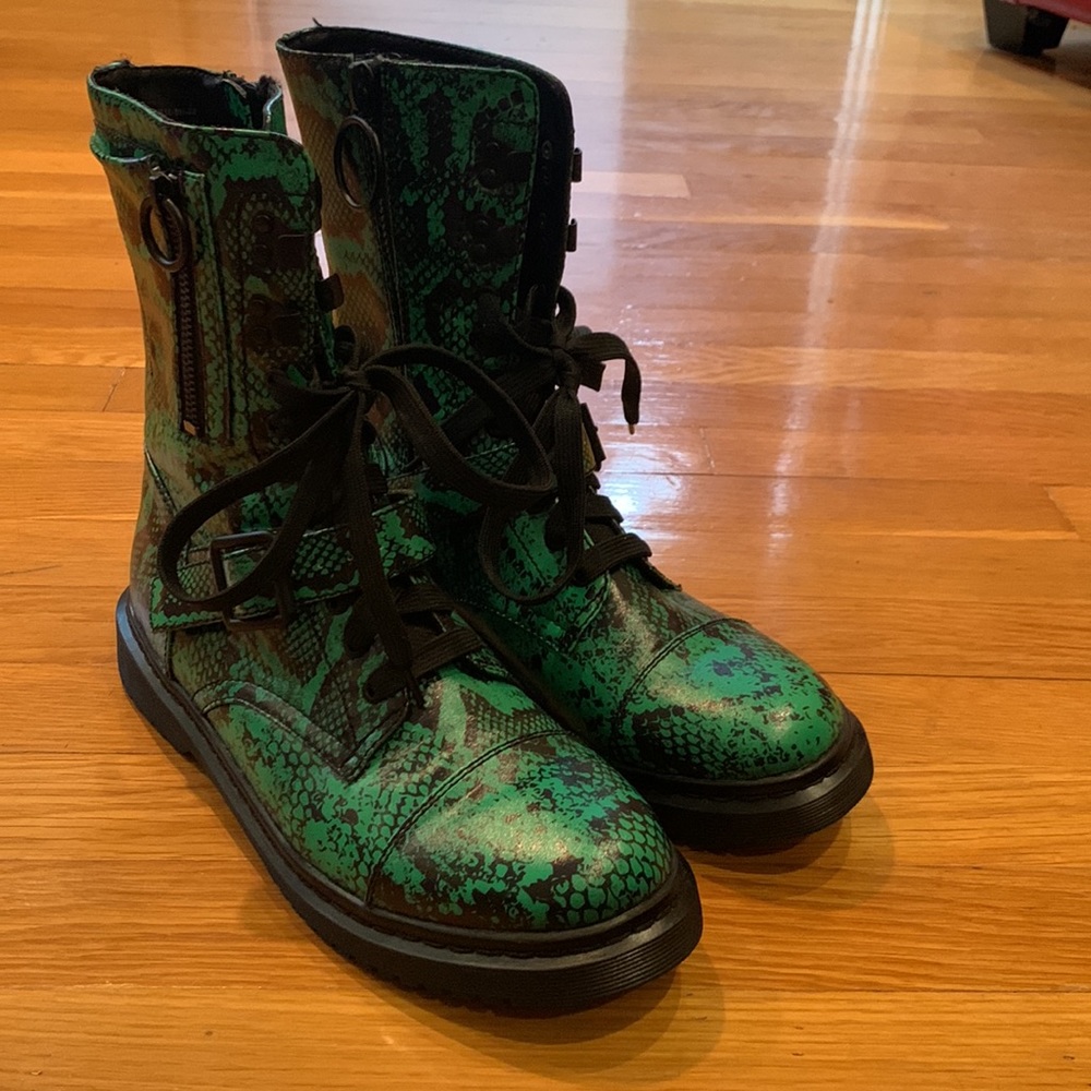 Current Mood Clothing Green Combat Boots Snakeskin Biker Moto Shoes Dolls Kill - Picture 10 of 13